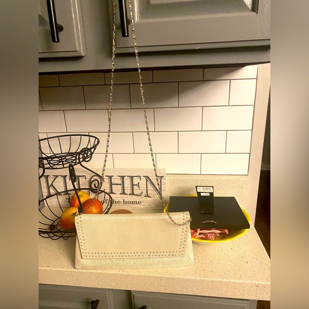 Women’s dressy evening bag/purse, neutral and matches anything!
